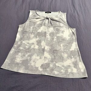 Women’s Nine West Sleeveless Top; Lavender, Gray & White; L - EUC - $5 or 3/$10